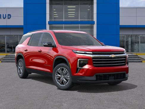 New 2027 Chevrolet Traverse LT w/ Driver Confidence Package AWD/4WD image 7