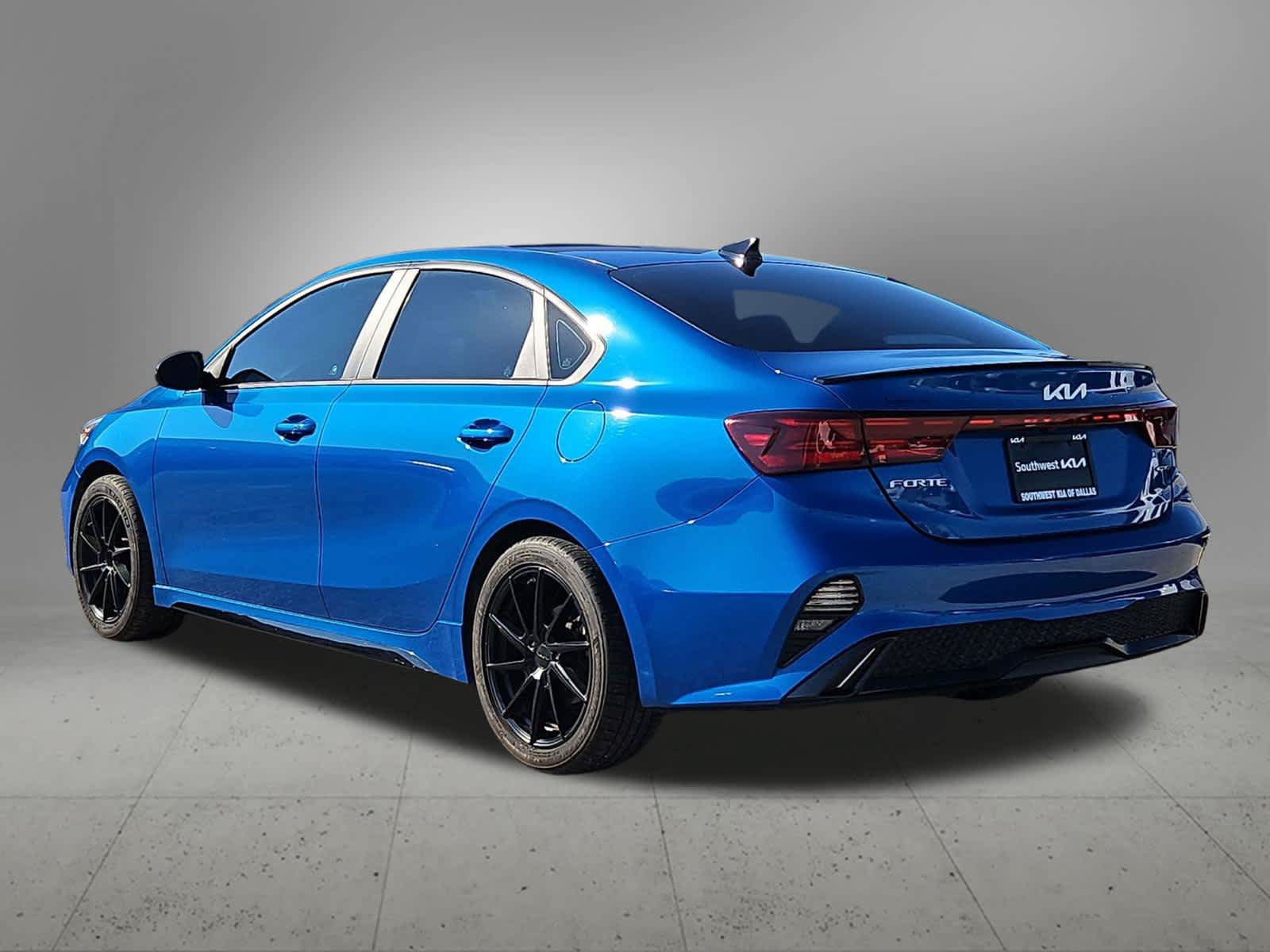 Used 2023 Kia Forte GT-Line FWD image 4