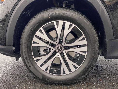 New 2025 Mercedes-Benz GLB 250 4MATIC image 9