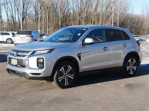 Used 2024 Mitsubishi Outlander Sport ES image 3