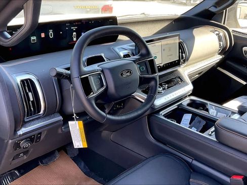 New 2026 Ford Expedition Tremor image 6