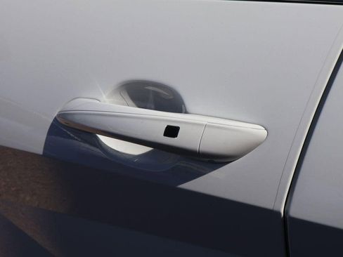 New 2026 Hyundai Elantra Limited image 20