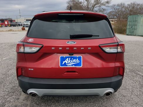 Certified 2021 Ford Escape SE w/ Cold Weather Package image 5