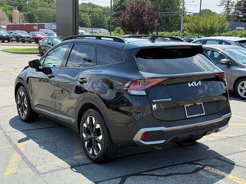 Used 2023 Kia Sportage X-Line AWD/4WD image 3