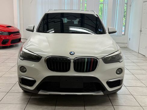 Used 2018 BMW X1 xDrive28i AWD/4WD image 2