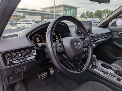Used 2025 Honda Civic Sport image 9