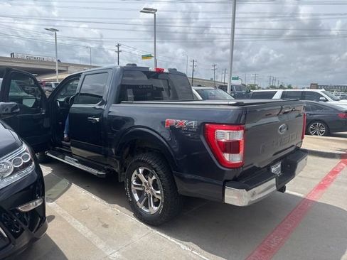 Used 2021 Ford F150 Lariat w/ Equipment Group 502A High AWD/4WD image 3