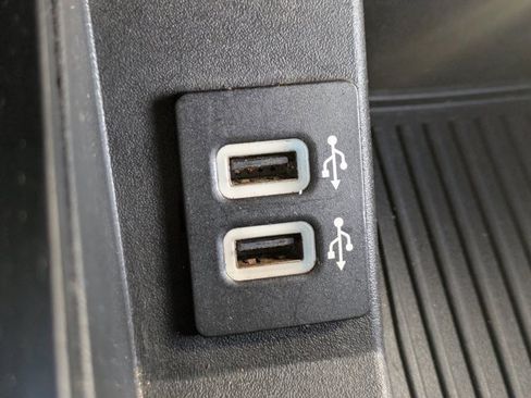 Used 2018 Ford F150 Raptor w/ Equipment Group 802A Luxury image 20