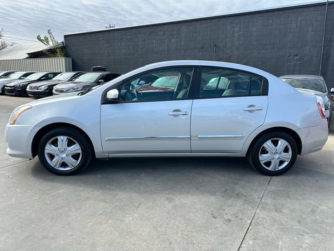 Used 2011 Nissan Sentra 2.0 S image 4