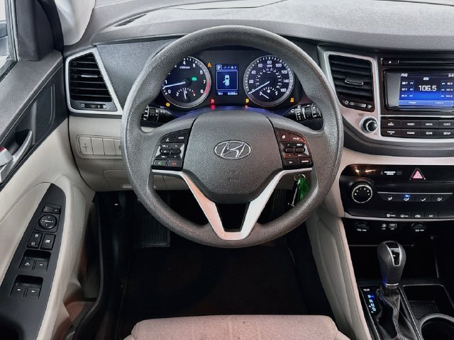 Used 2017 Hyundai Tucson SE w/ SE Popular Package 02 AWD/4WD image 14