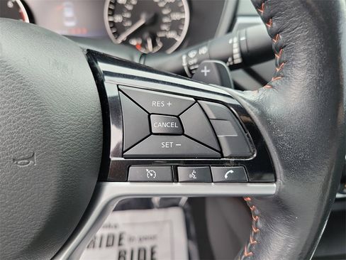 Used 2023 Nissan Altima 2.5 SR image 7