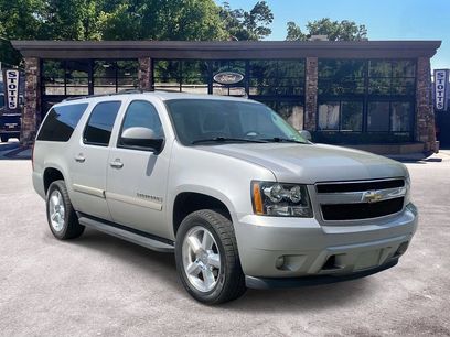Used 2009 Chevrolet Suburban LT w/ Luxury Package