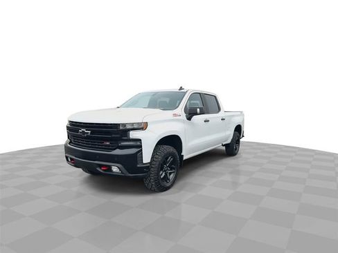 Used 2021 Chevrolet Silverado 1500 LT Trail Boss image 4