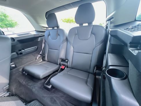 Used 2023 Volvo XC90 B6 Plus w/ Protection Package AWD/4WD image 26