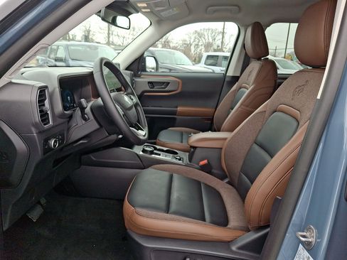 Used 2025 Ford Bronco Sport Outer Banks w/ Outer Banks Tech Package+ image 14