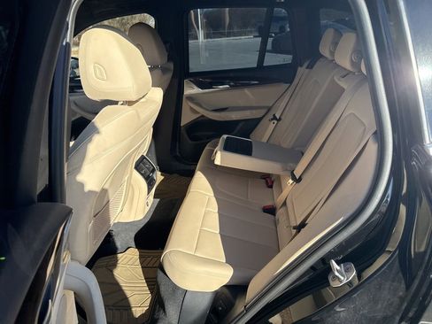 Used 2019 BMW X3 sDrive30i w/ Driving Assistance Package image 11