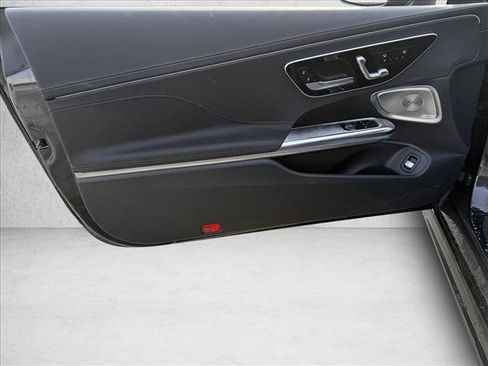 Used 2024 Mercedes-Benz CLE 300 4MATIC Coupe image 12