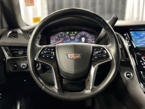 Used 2015 Cadillac Escalade ESV Platinum image 26