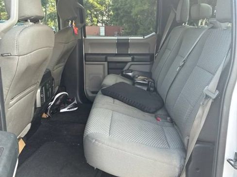 Used 2016 Ford F150 XLT RWD image 7