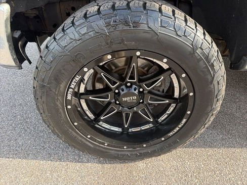 Used 2013 Ford F150 XLT w/ Luxury Equipment Group image 10