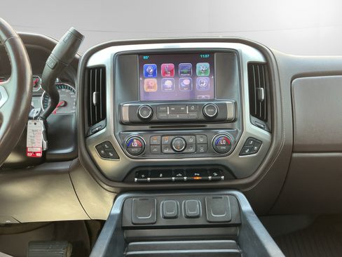 Used 2017 Chevrolet Silverado 1500 LTZ Z71 w/ LTZ Plus Package AWD/4WD image 11