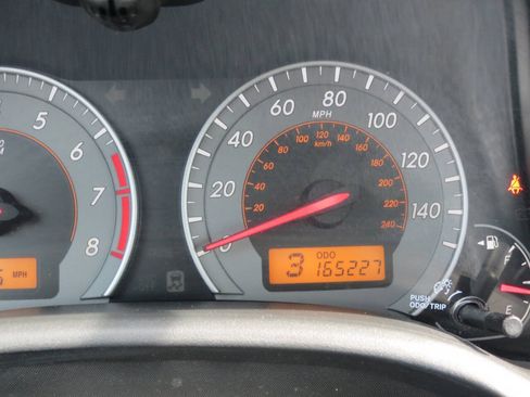 Used 2010 Toyota Corolla S FWD image 21