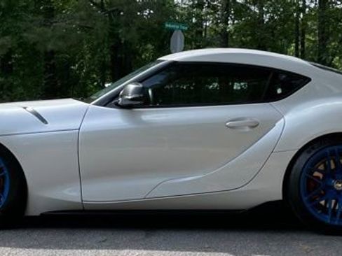 Used 2022 Toyota Supra RWD image 5