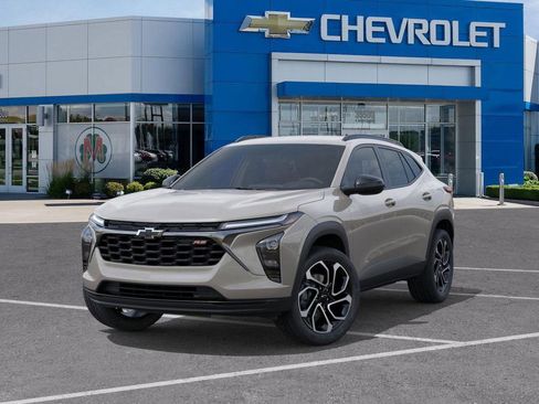 New 2026 Chevrolet Trax RS w/ Driver Confidence Package image 6