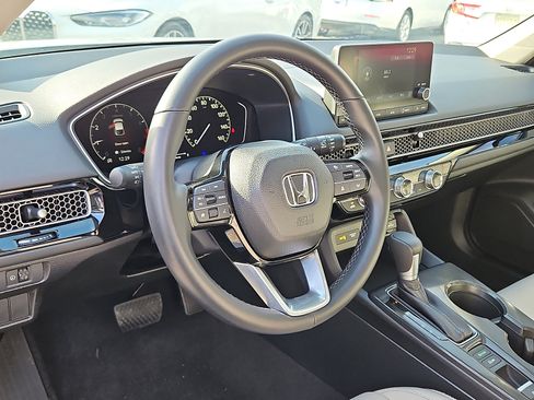 Certified 2024 Honda Civic EX-L image 27