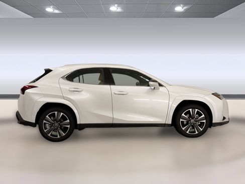 Certified 2025 Lexus UX 300h FWD w/ Accessory Package (Z1) image 8