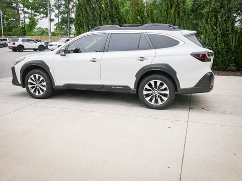 Used 2024 Subaru Outback Limited AWD/4WD image 7