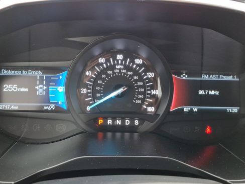 Used 2020 Ford Edge Titanium w/ Equipment Group 301A FWD image 19