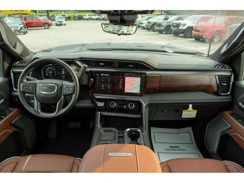 New 2026 GMC Sierra 2500 Denali Ultimate AWD/4WD image 35