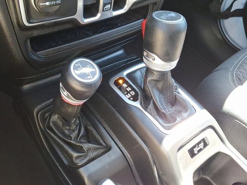 Certified 2021 Jeep Wrangler Unlimited Sport AWD/4WD image 15