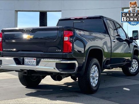 Used 2024 Chevrolet Silverado 2500 LTZ w/ LTZ Convenience Package image 13