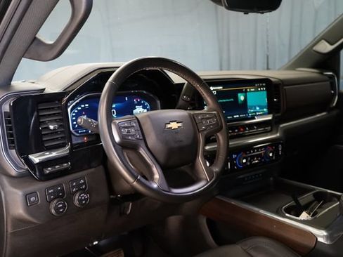 Used 2024 Chevrolet Silverado 3500 High Country w/ High Country Premium Package AWD/4WD image 16