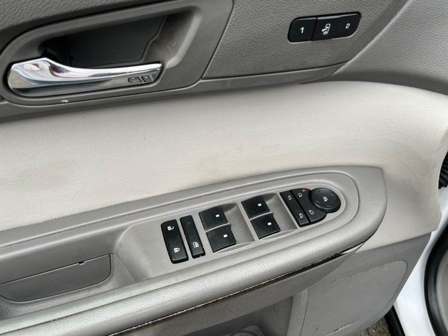 Used 2017 GMC Acadia Limited SLT AWD/4WD image 13