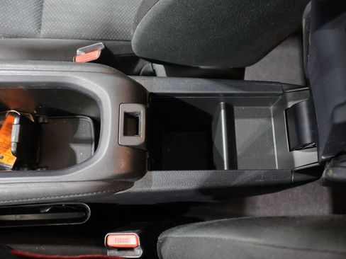 Used 2018 Honda HR-V EX image 30