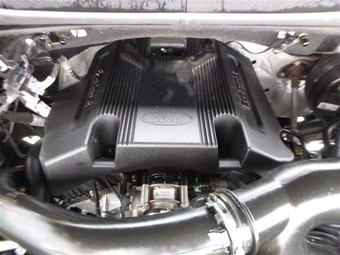 Used 2019 Ford F150 Lariat w/ Equipment Group 502A Luxury image 28