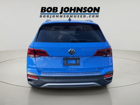 Used 2023 Volkswagen Taos SEL AWD/4WD image 4