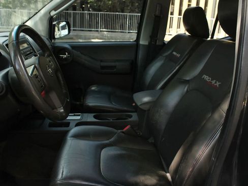 Used 2012 Nissan Xterra PRO-4X w/ Pro-4x Leather Pkg AWD/4WD image 14