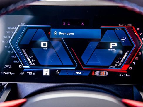 New 2026 BMW M5 w/ Carbon Package AWD/4WD image 18