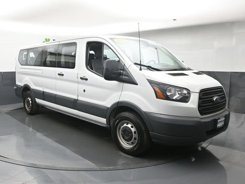 Used 2018 Ford Transit 350 XL RWD image 2