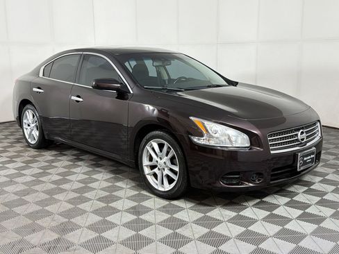 Used 2011 Nissan Maxima 3.5 S FWD image 7