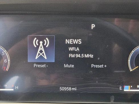 Used 2021 Jeep Grand Cherokee L Limited image 13