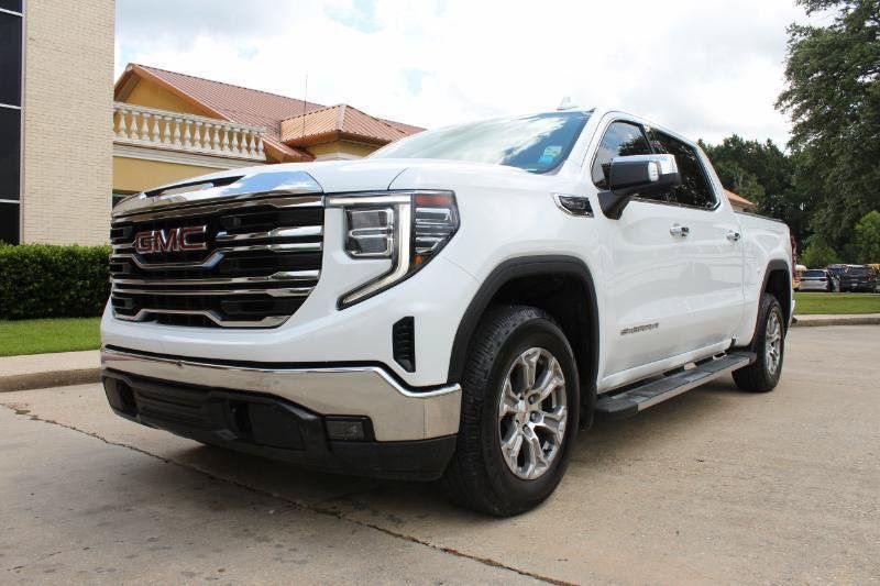 Used 2023 GMC Sierra 1500 SLT RWD image 9