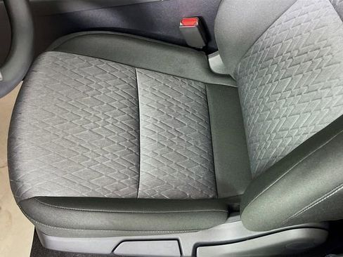 New 2026 Nissan Sentra SV FWD image 17