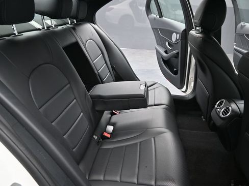 Used 2021 Mercedes-Benz C 300 4MATIC Sedan image 19