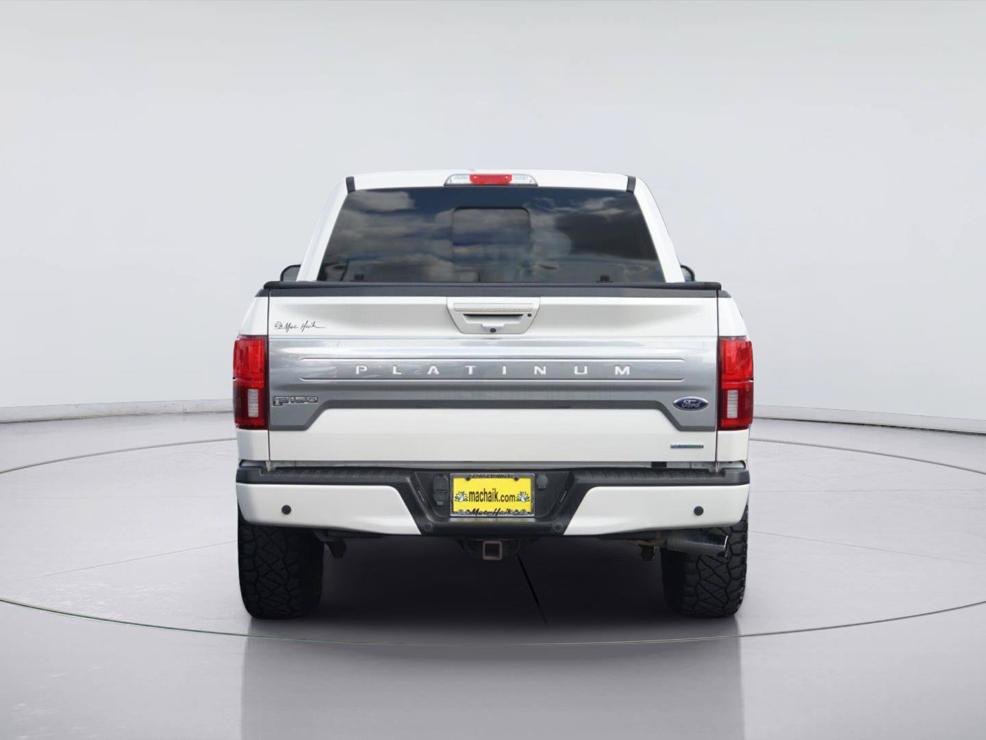 Used 2019 Ford F150 Platinum w/ Equipment Group 701A Luxury AWD/4WD image 7