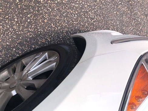 Used 2012 Hyundai Genesis 4.6 RWD image 6